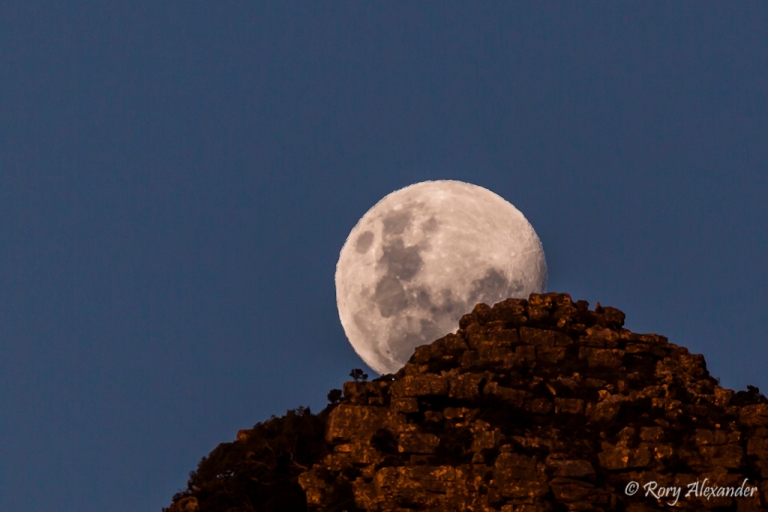 moon rise, cape town, South africa, canon, 400mm , Canon 5D Mk III